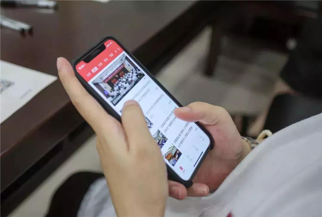 手机看福建新闻app福建大菠萝app福引导前往welcome